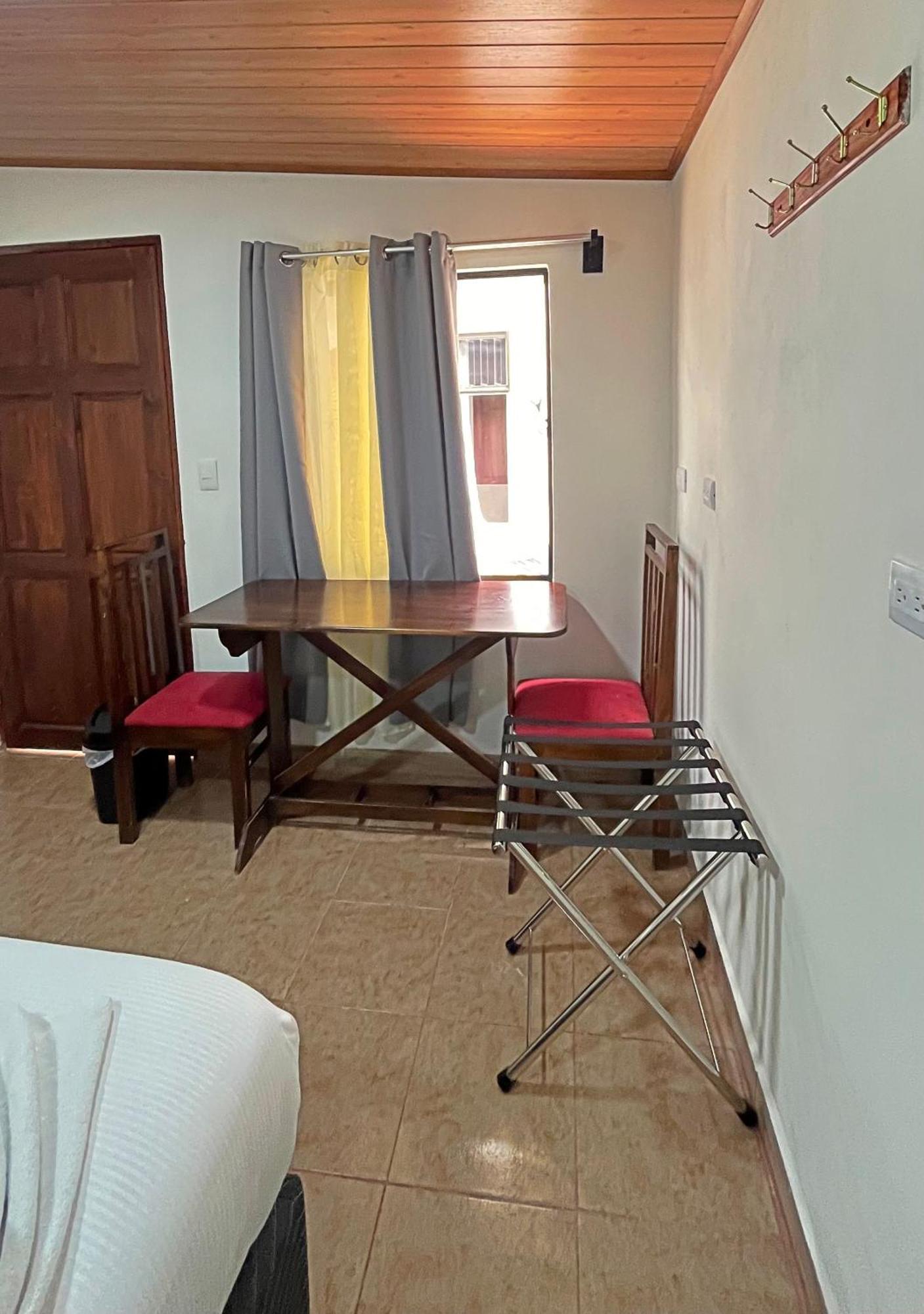 Casa Jungle Monteverde B&B ภายนอก รูปภาพ