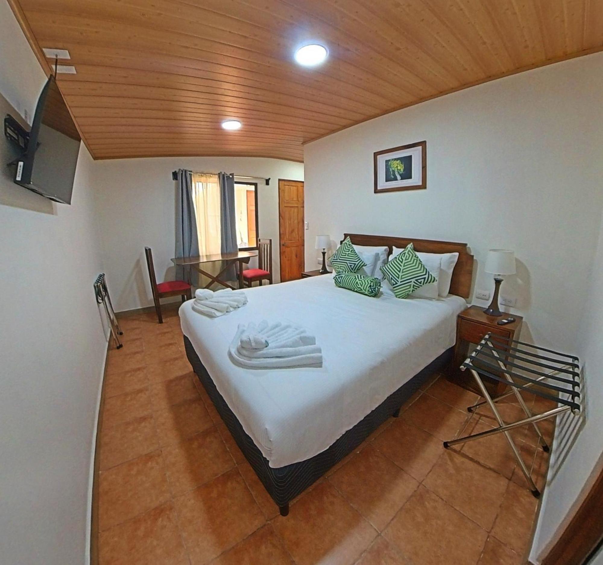 Casa Jungle Monteverde B&B ภายนอก รูปภาพ
